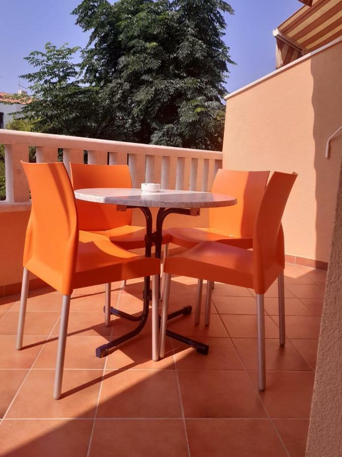 Apartmani Ruza 诺瓦利娅 外观 照片